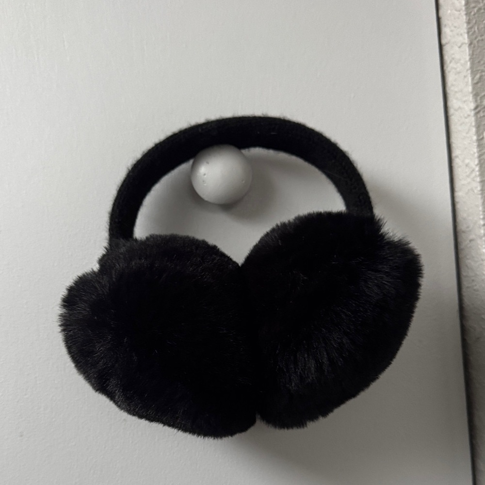 AEROSOLES Black Faux Fur Earmuffs
